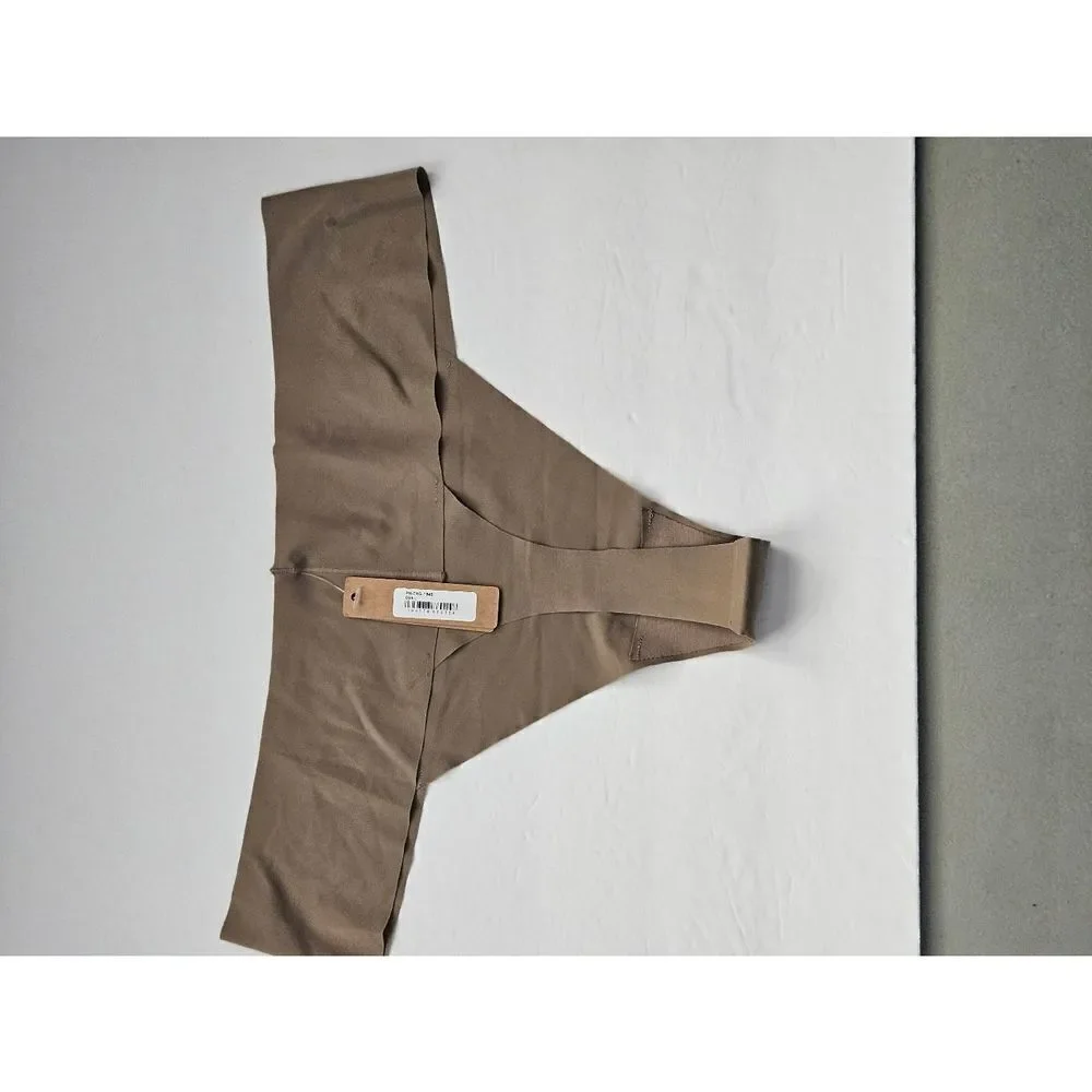 Skims slub thong panty Nwt‎